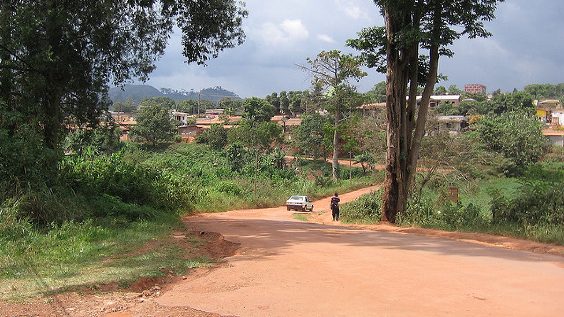 Yaoundé image