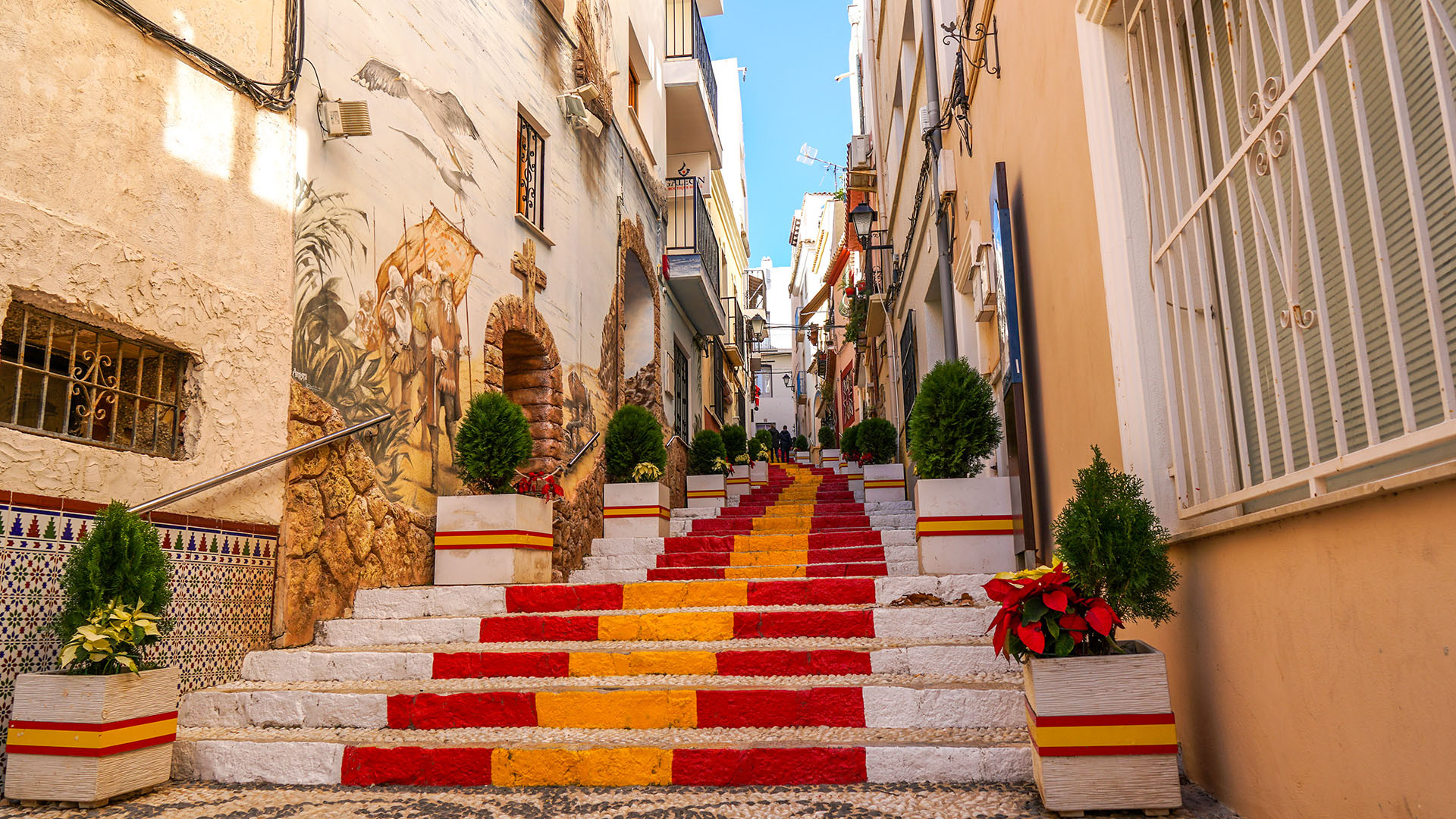 Alicante image 4