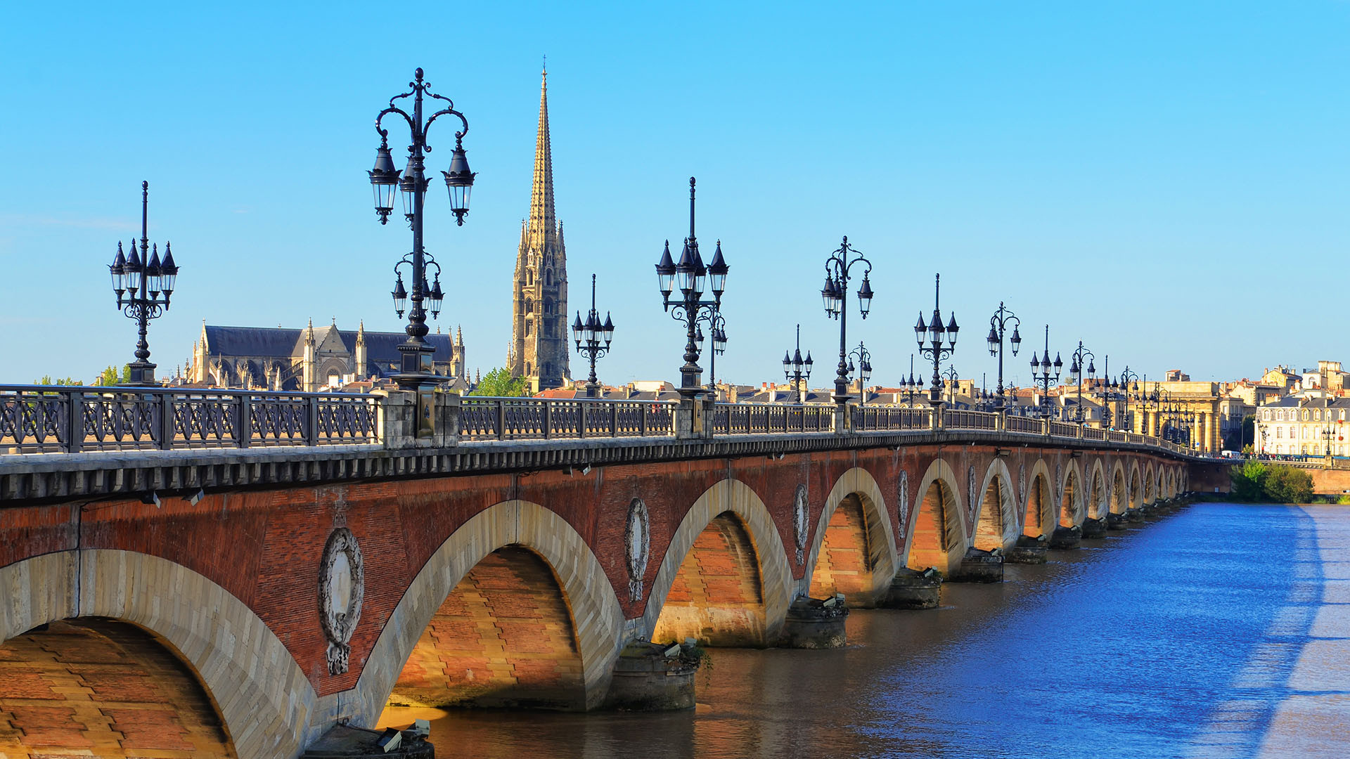 Bordeaux image 3