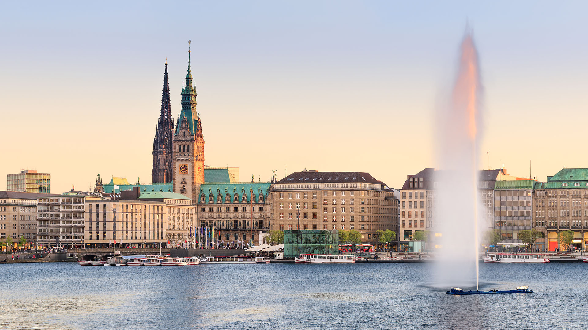 Hamburg image 1