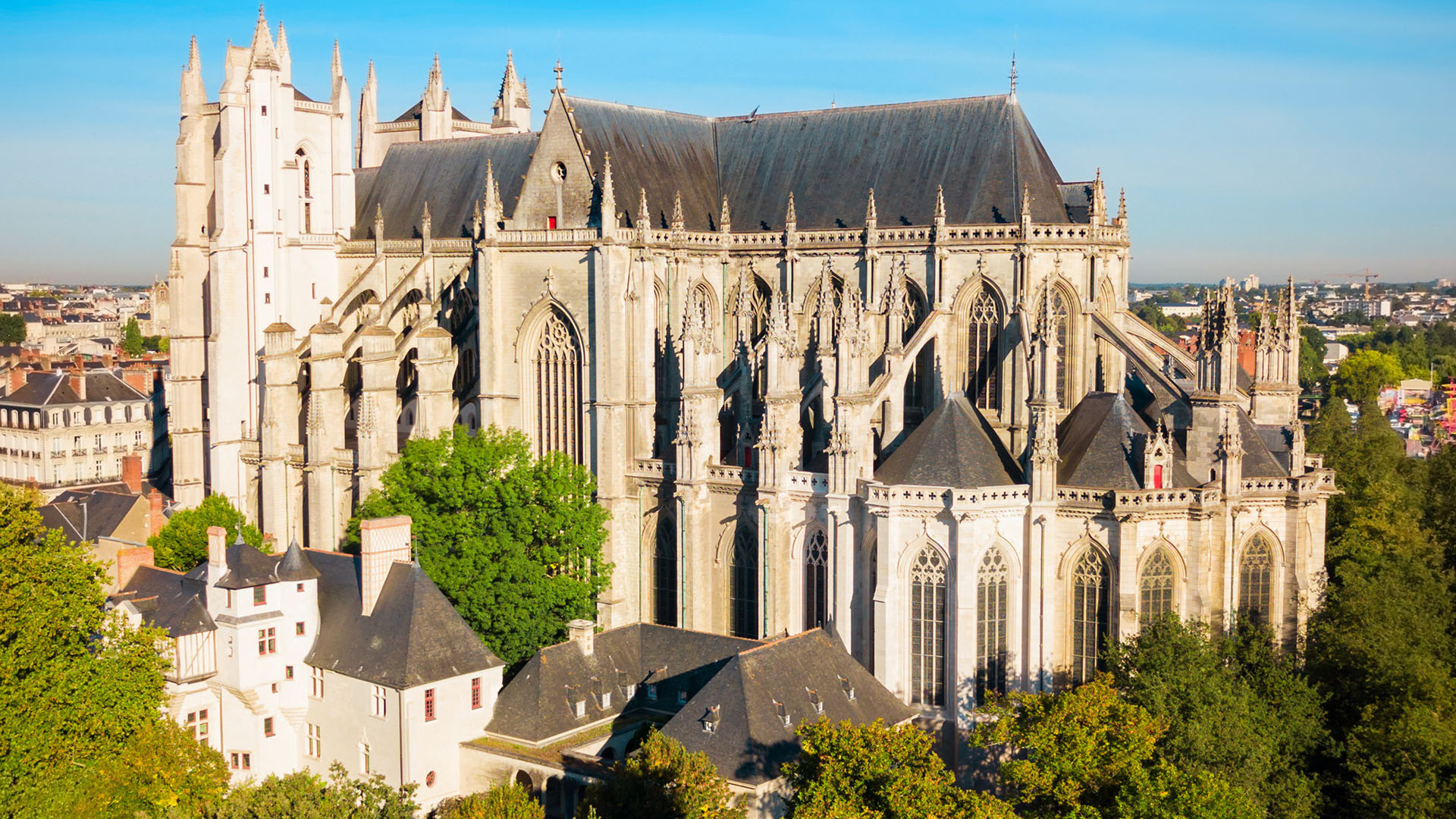 Nantes image 4