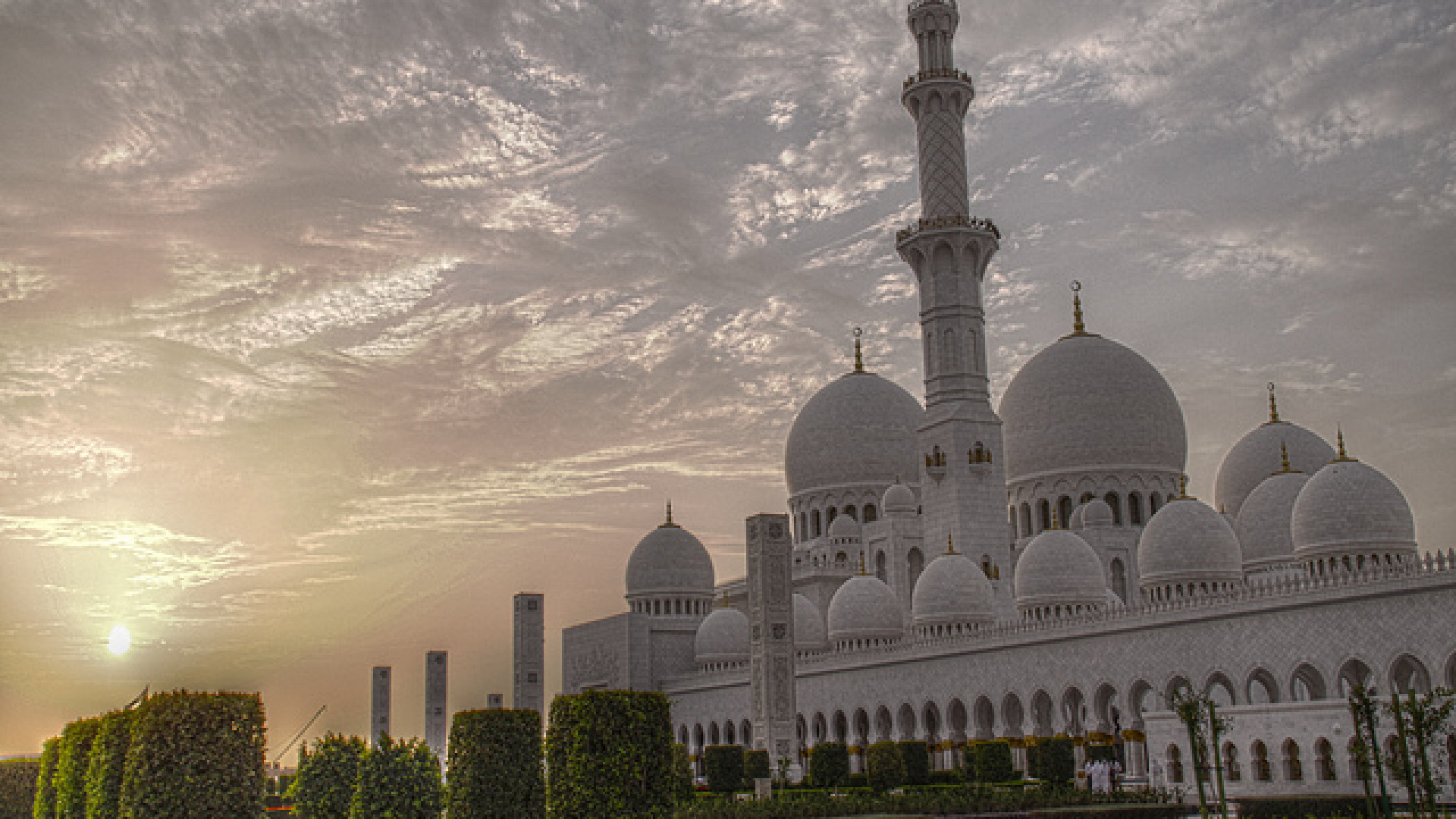 Abu Dhabi image