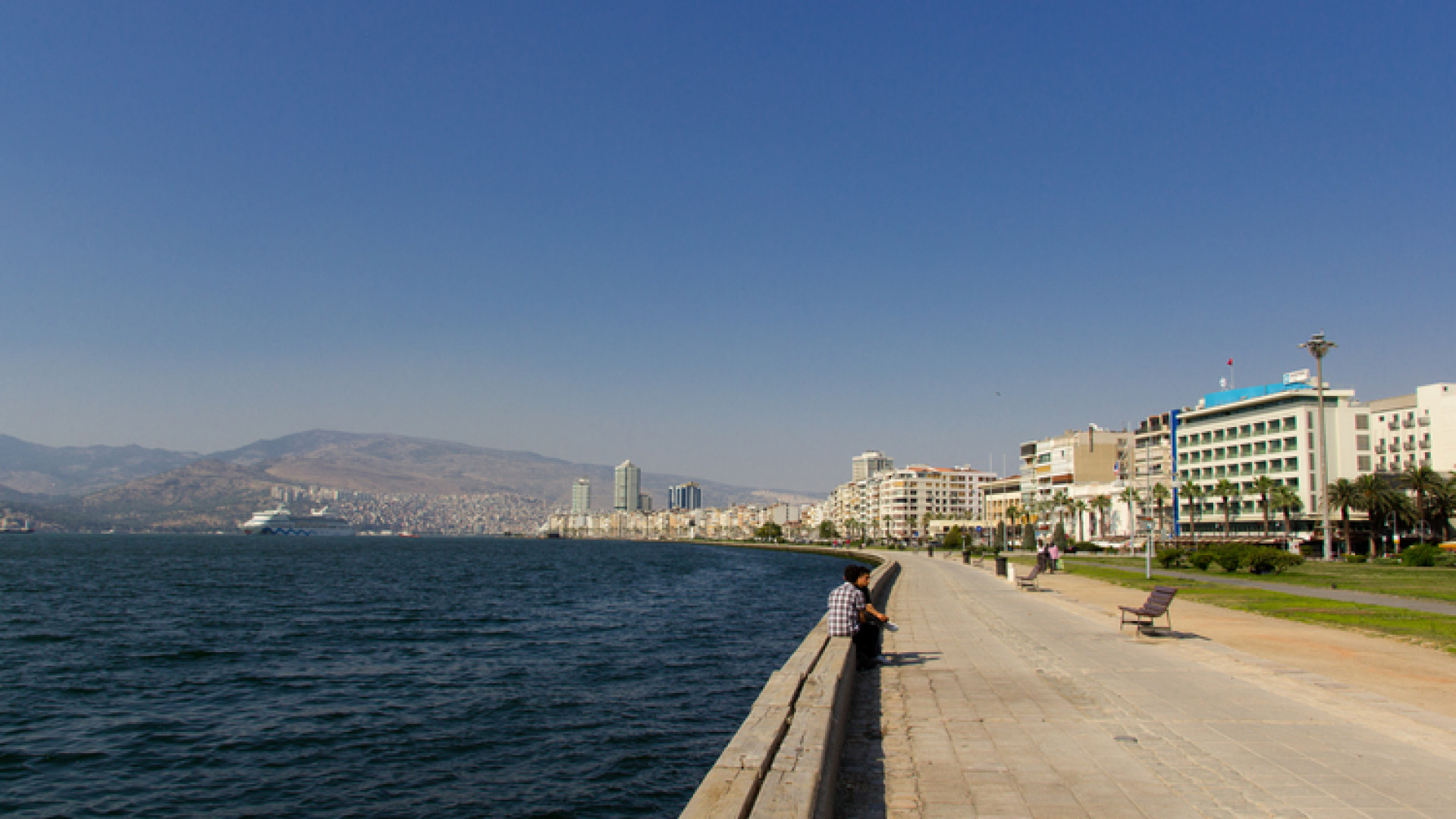 Izmir image